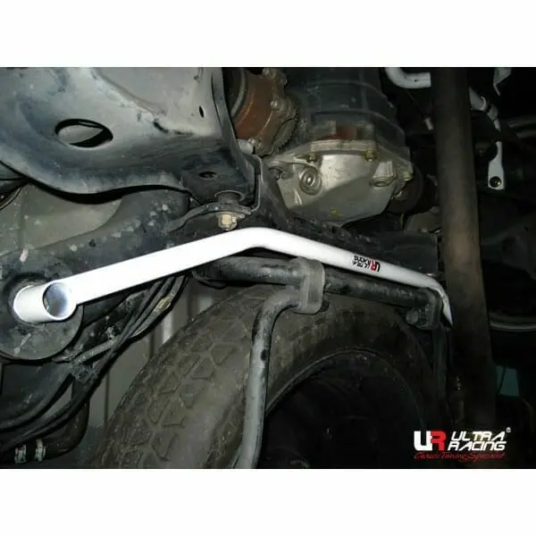Nissan Elgrand Rear Lower Brace 1
