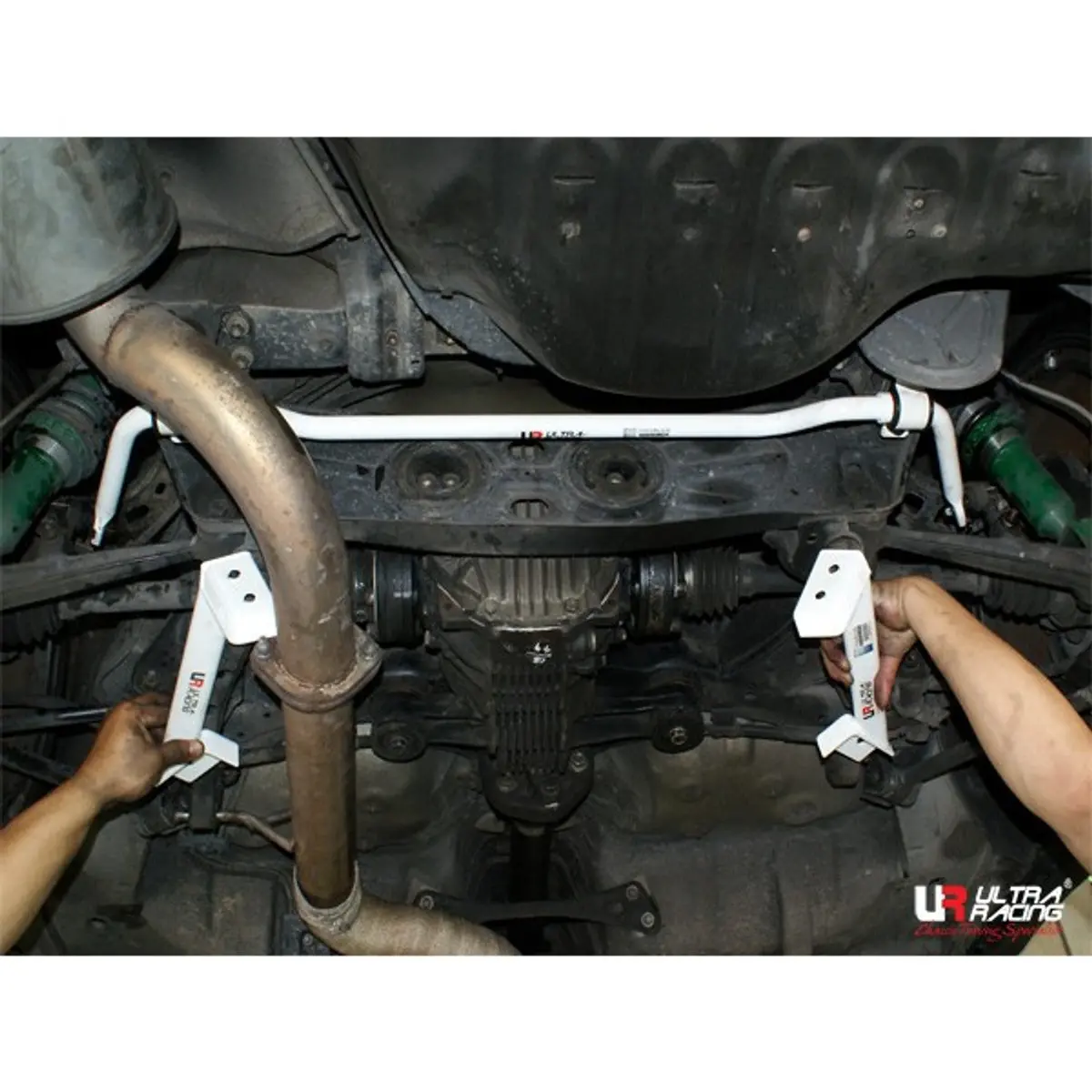 Toyota Supra Mk Iv 93-98 Ultraracing 2X 2P Rear/Side Braces 1